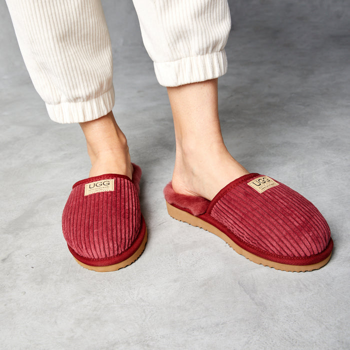 Women&#39;s Corduroy Classic Slippers