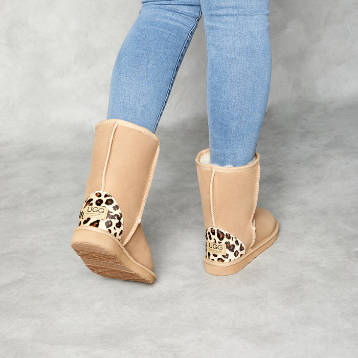 Women&#39;s Classic Mid Leopard