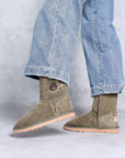 Women's Corduroy Burleigh Button Mid