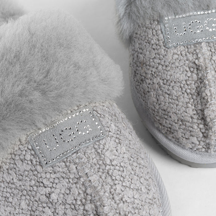 Women&#39;s Luxe Boucle Designer Slippers