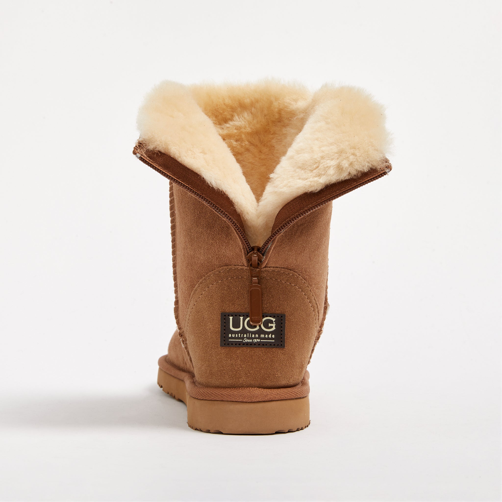 Men s Medical Harley Mid UGG Since 1974