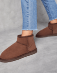 Chocolate brown uggs